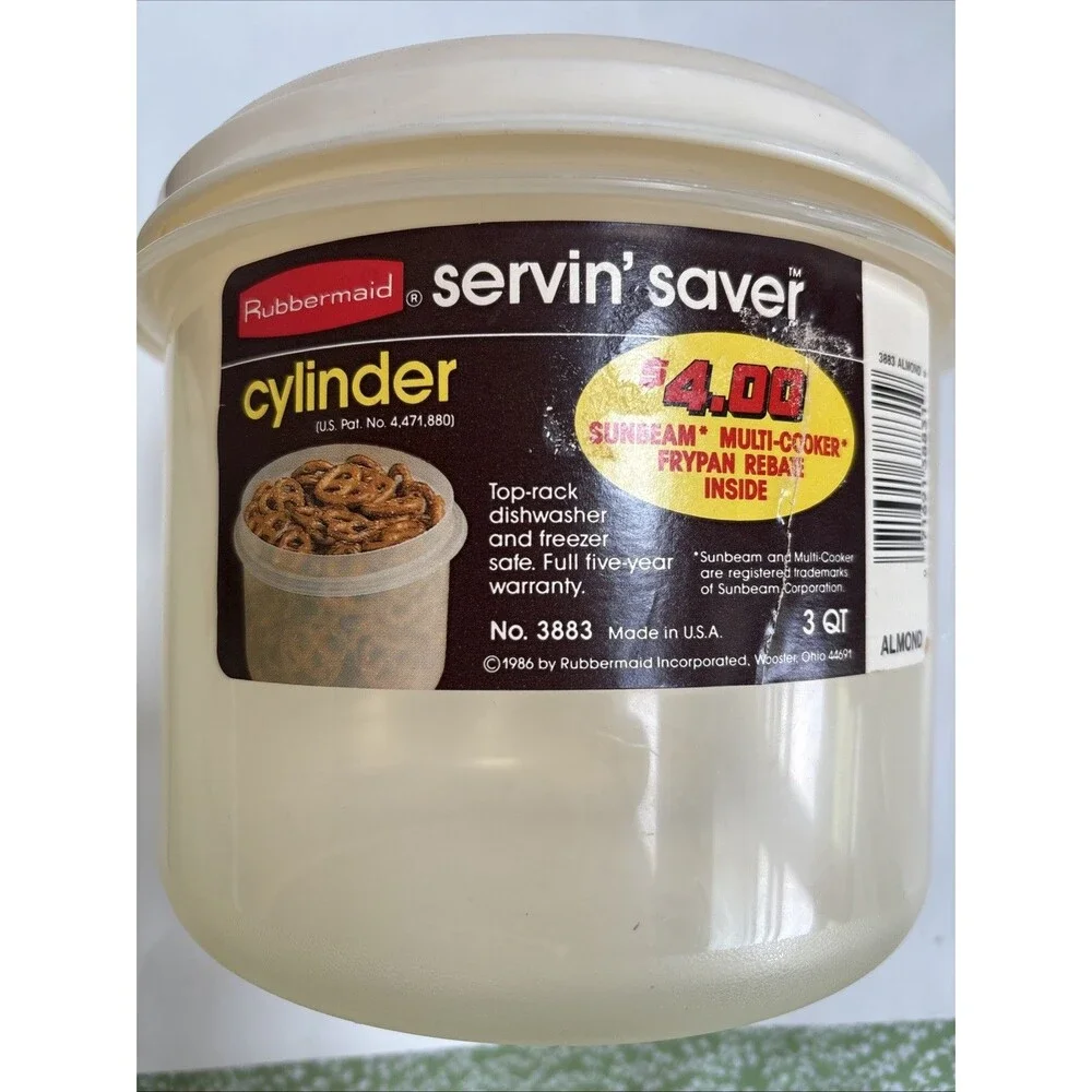 NWT 1986 Rubbermaid Servin Saver 3Qt Round Cylinder Container Almond W/Lid